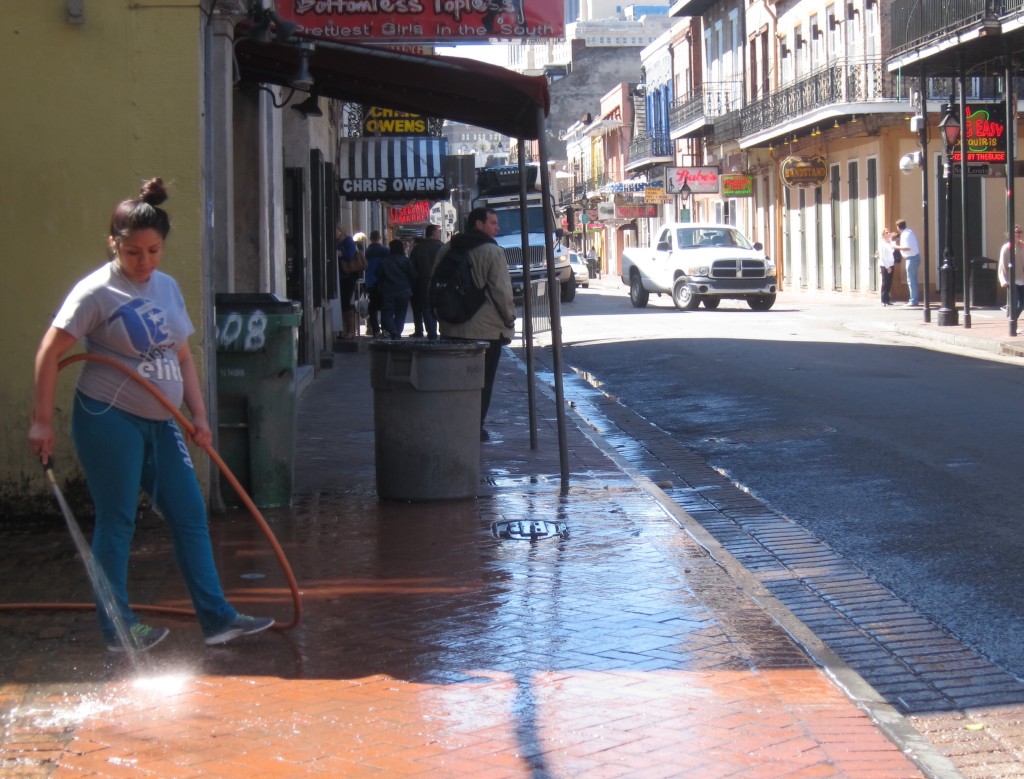 the daily french quarter clean-up